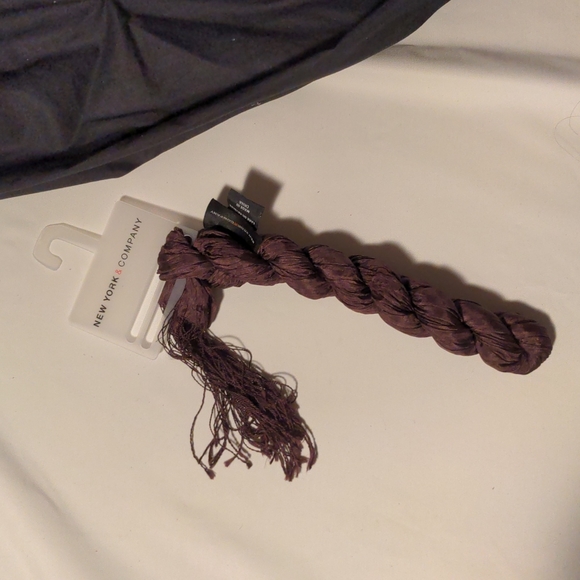 New York & Company 100% Silk 72" Mocha Mousse Crinkle Scandi Scarf 🔥HP 11-19-24 - Picture 5 of 8